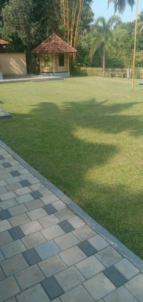 Sparrow Vale Resort Kotamangalam Ngoại thất bức ảnh