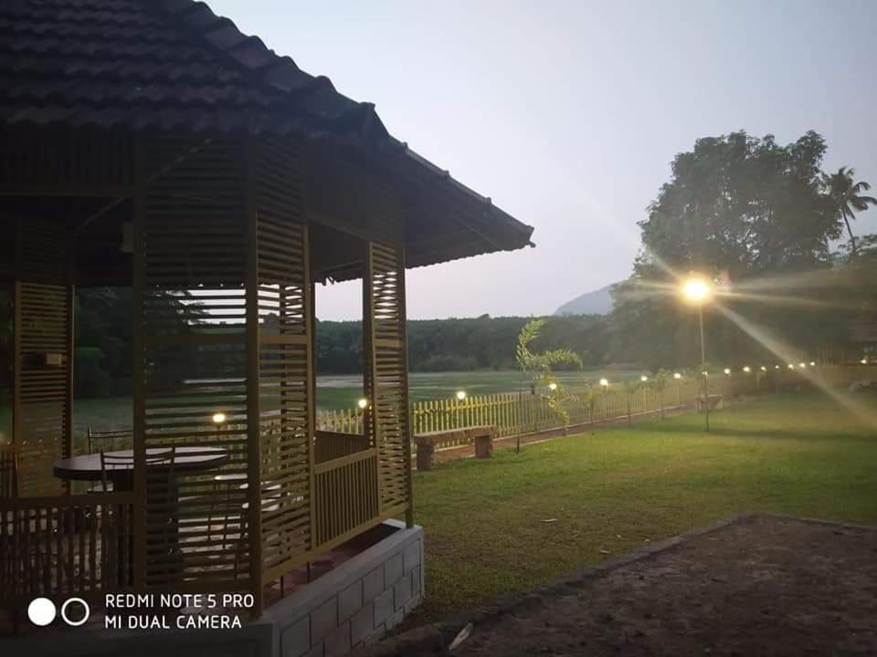 Sparrow Vale Resort Kotamangalam Ngoại thất bức ảnh